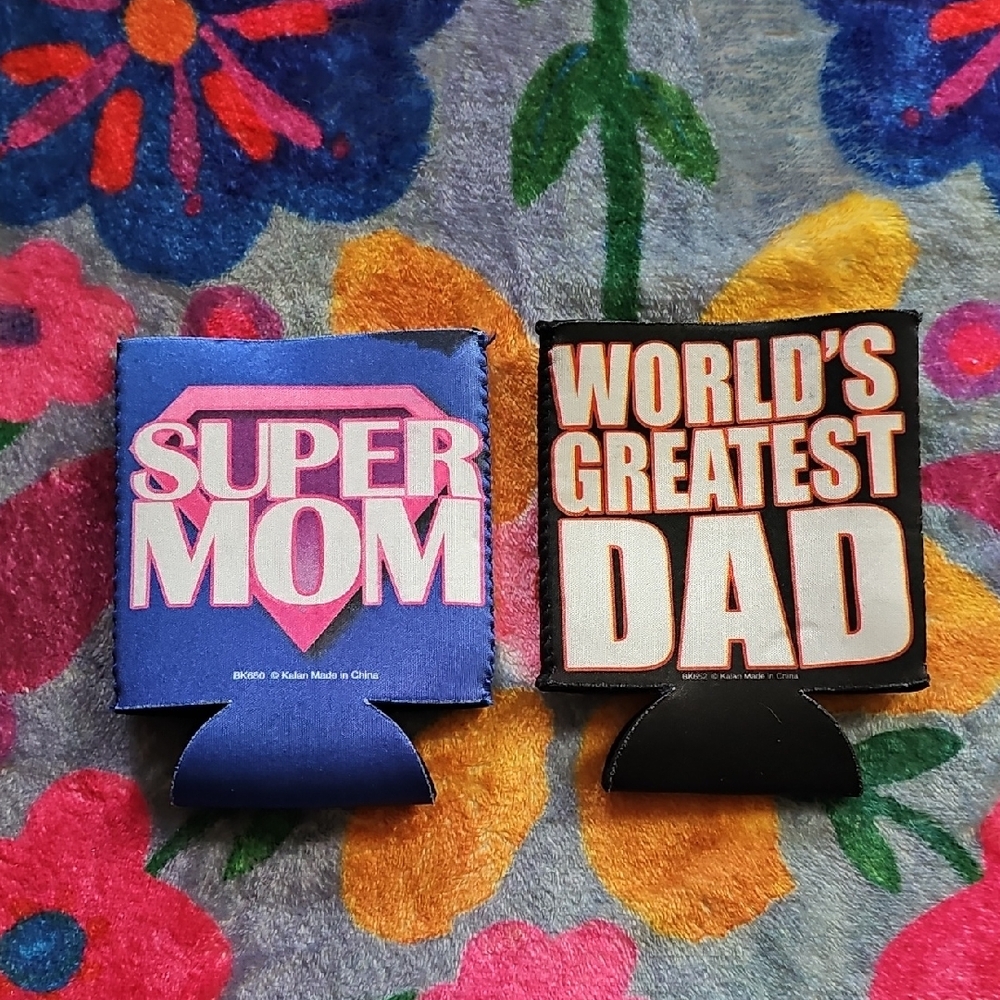 Super Mom and World's Greatest Dad Can Coolers